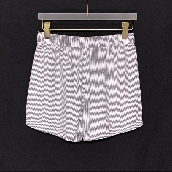 J CREW Linen Blend Pull On Striped Shorts — MEDIUM — White & Vintage Black - Picture 5 of 8